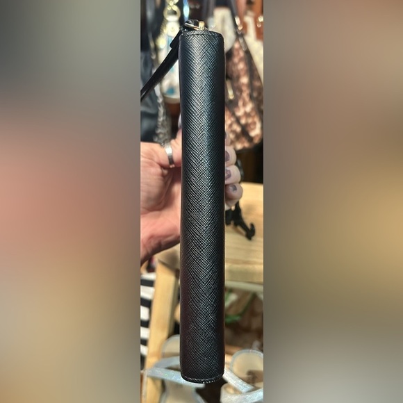 Kate Spade NY Schuyler Lg Continental Zip Wallet MINT CONDITION!​​​ - Picture 6 of 9